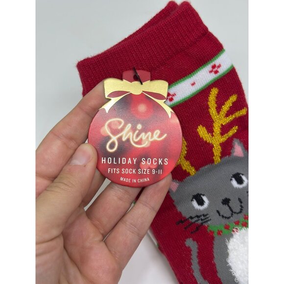 NEW Kohl’s Shine Holiday Socks Red Reindeer Cat Print Cozy Fleece Size 9–11 - Picture 3 of 4